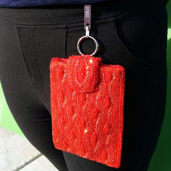 Handmade Red Beaded Cellphone Wallet With Hook - Picture 4 of 5